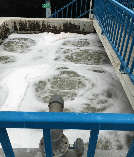 (圖:電鍍廢水泡沫來源)
