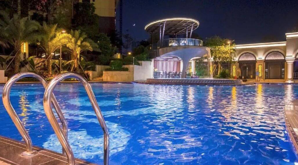 (圖:游泳池循環(huán)水起泡場(chǎng)景)